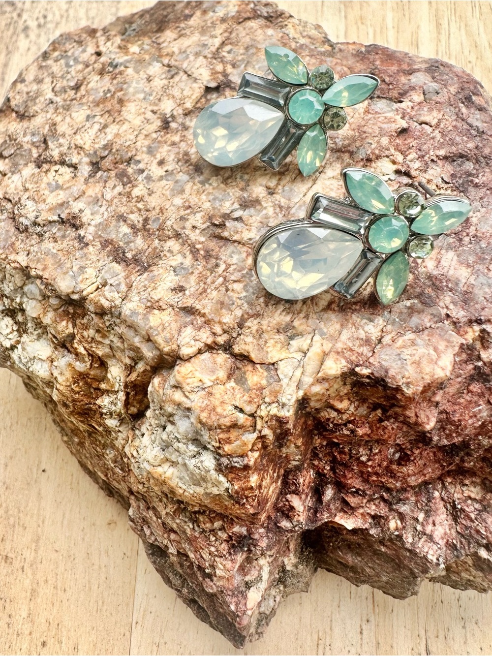 Green Crystal Teardrop Cluster Earrings - Women Jewelry